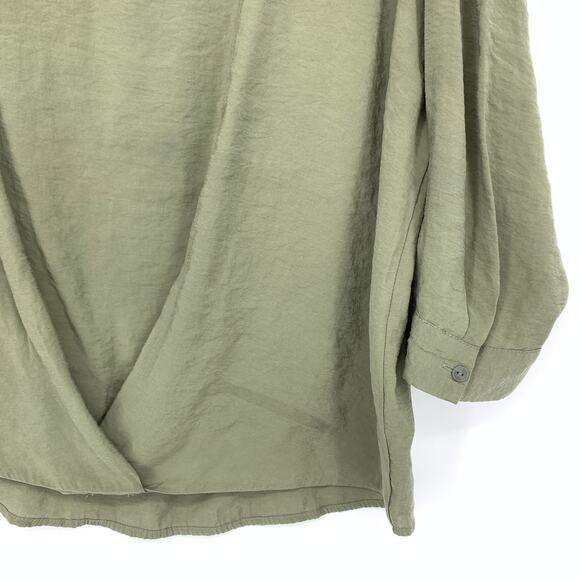 C&A 3/4 Sleeve Blouse Womens Size 38 US Medium Green Draped Pinched Front - Picture 4 of 6